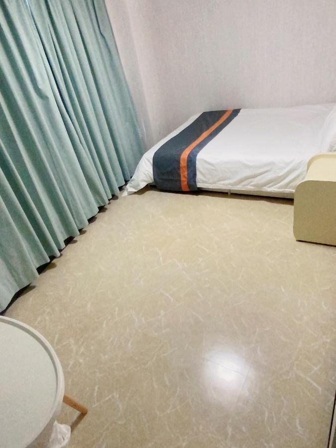 Mitsuba Guest House Токіо Екстер'єр фото