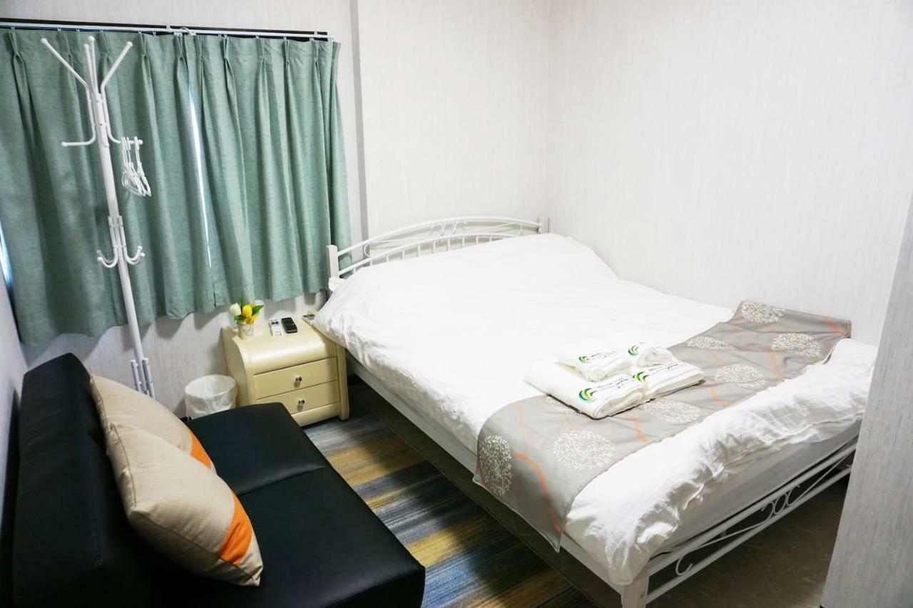 Mitsuba Guest House Токіо Екстер'єр фото